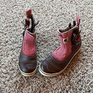 Women’s Sorel Trivioli Red/White Stripe Boots, Size 7